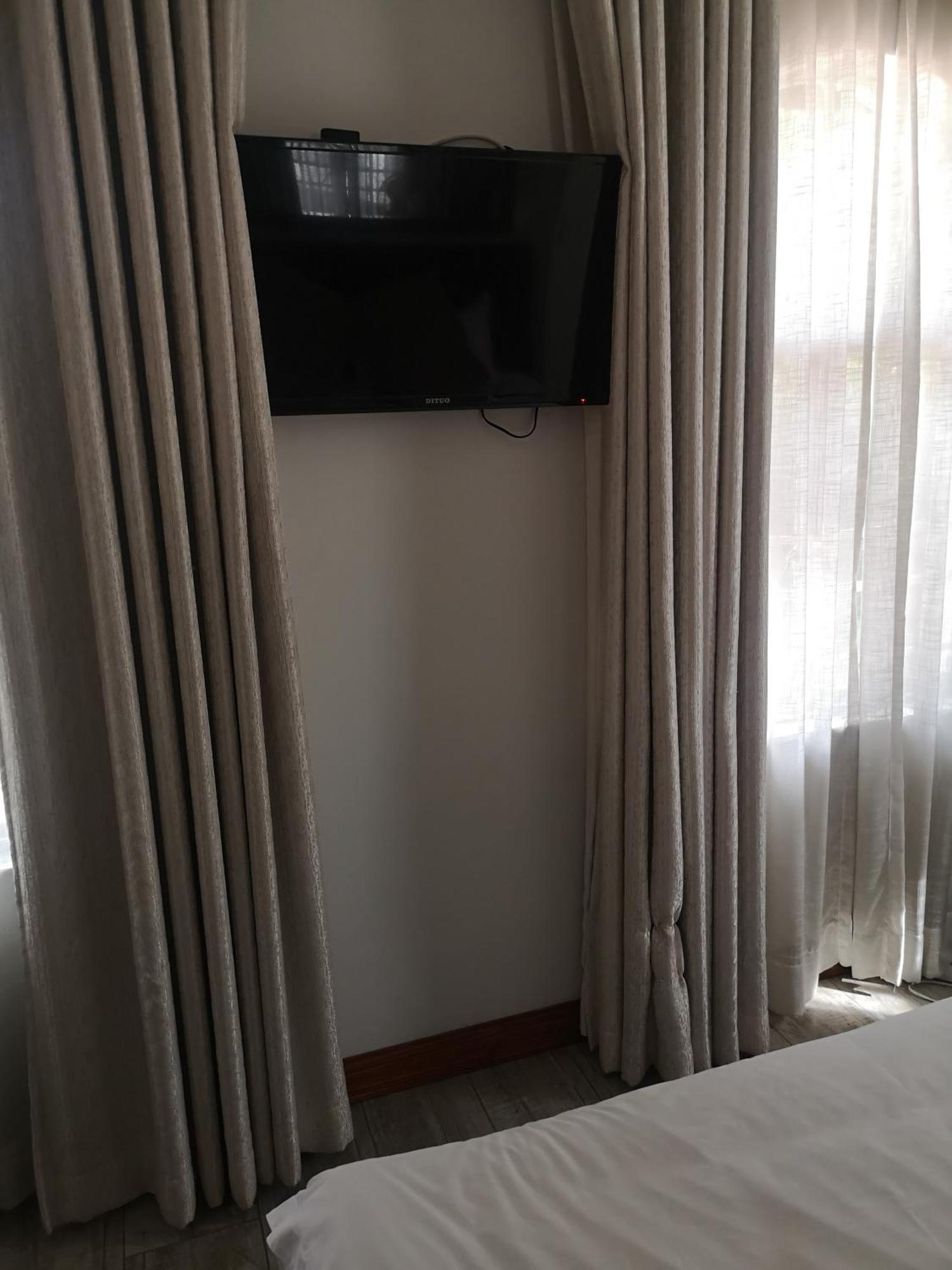 Lotus Guest House Johannesburg Bagian luar foto