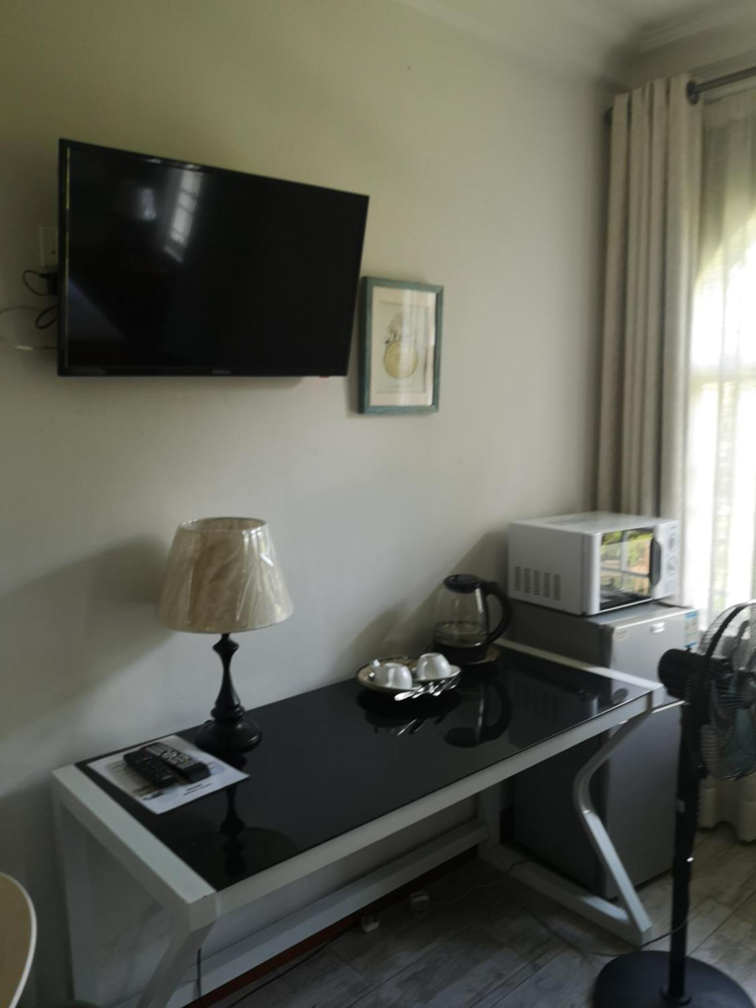 Lotus Guest House Johannesburg Bagian luar foto