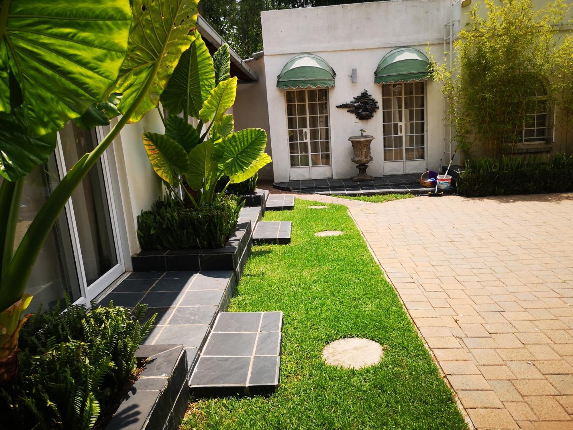 Lotus Guest House Johannesburg Bagian luar foto