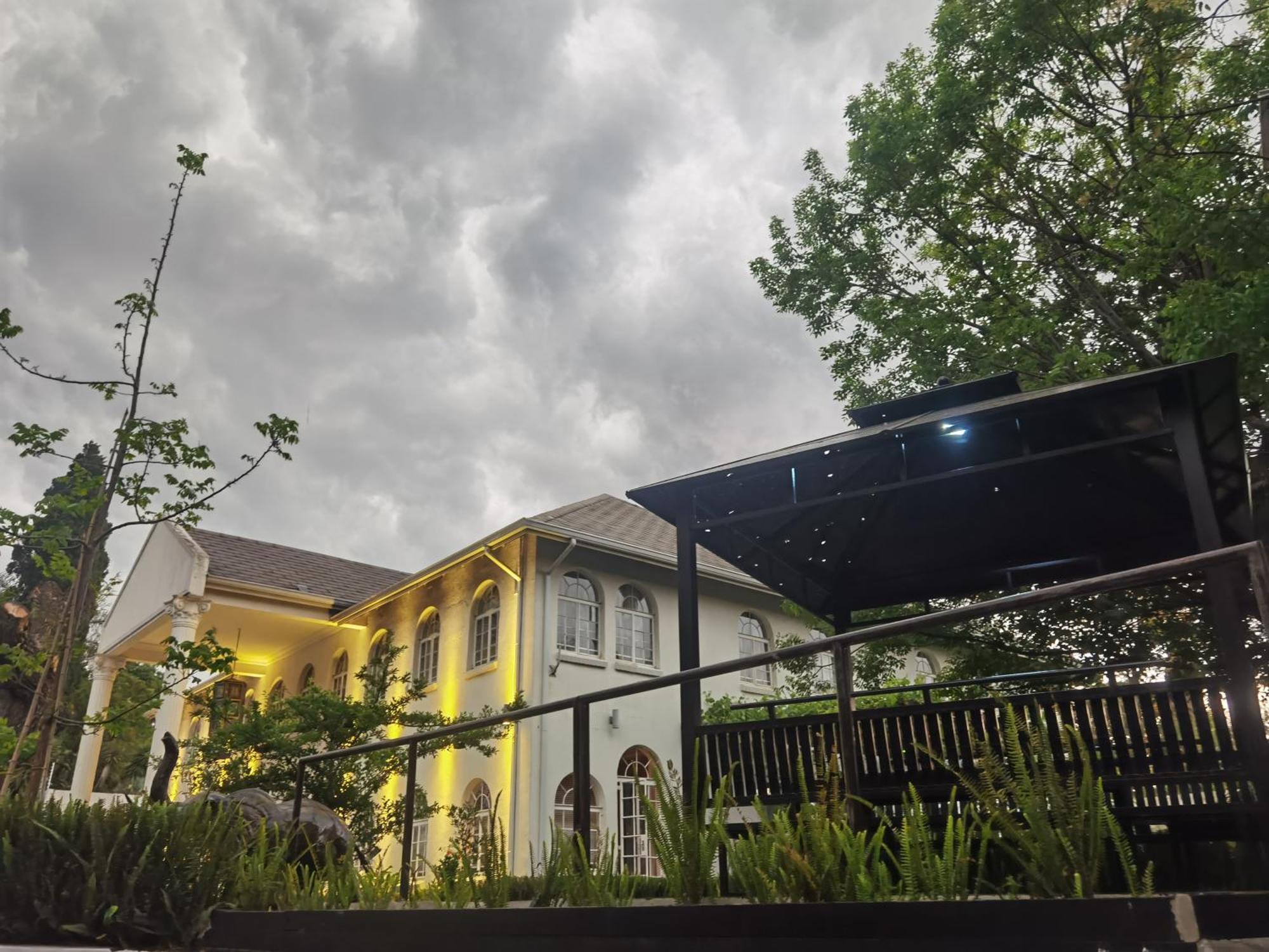 Lotus Guest House Johannesburg Bagian luar foto